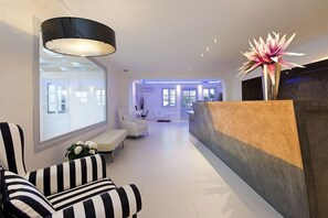 Lobby - Lilium Hotel Santorini (Santorini)