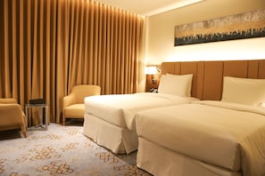 Premium Twin Room, City View | Blackout drapes, soundproofing, iron/ironing board, free WiFi - Midpoint Hotel (Abha)