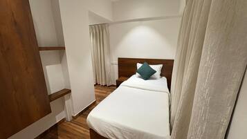 Family Room | Free WiFi