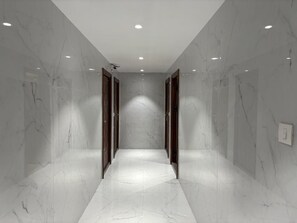 Interior - Sindu Executive Lodging (Pune)