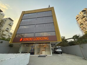 Exterior - Sindu Executive Lodging (Pune)