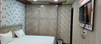 Hotel Tulsi Palace