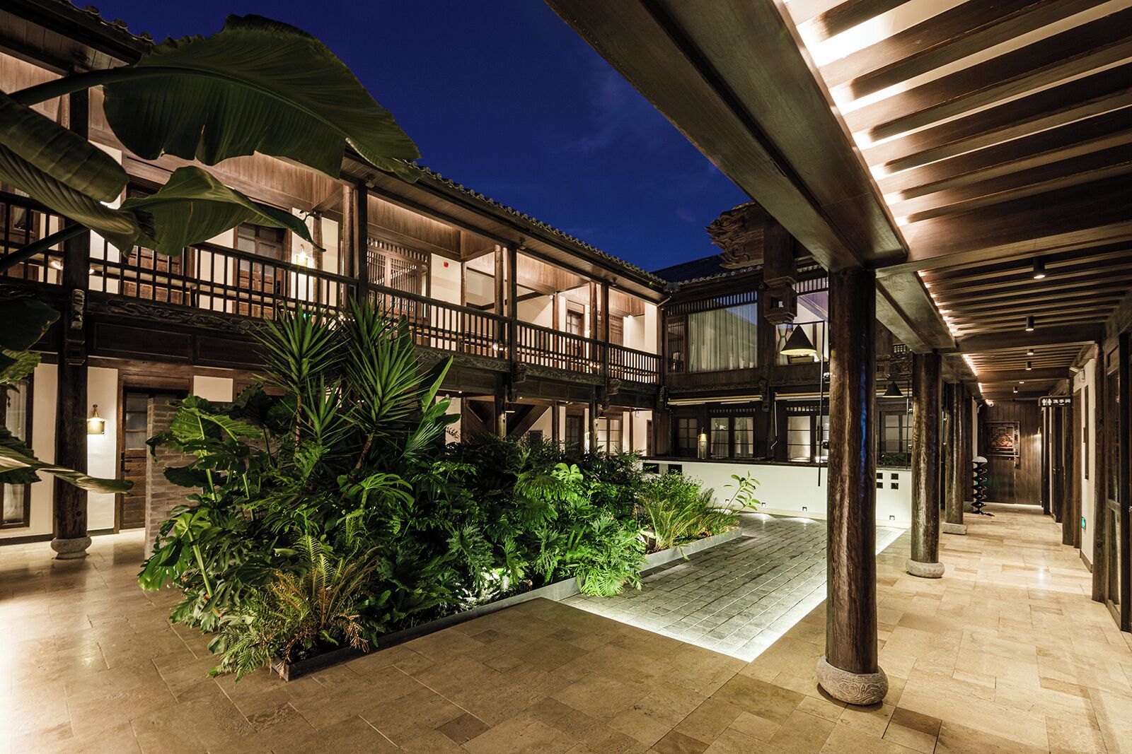 Luxury-Suite, Stadtblick | Terrasse/Patio