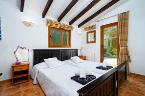 4 bedrooms, iron/ironing board, WiFi, bed sheets - Casa Danesa - Javea, Costa Blanca (Javea)