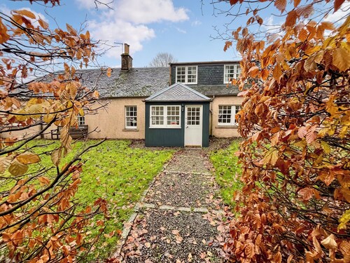 Grieves Cottage - UK50908