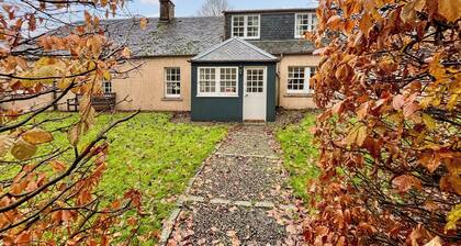 Grieves Cottage - UK50908