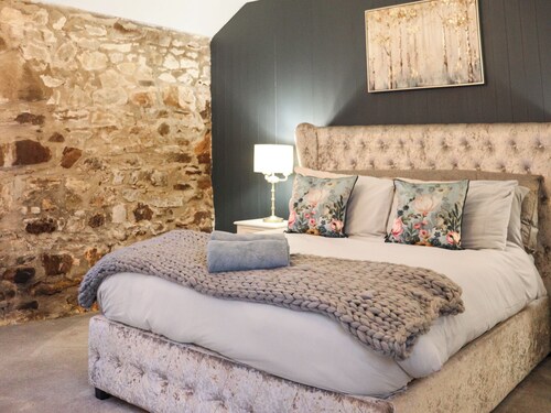 3 bedroom accommodation in Llandysul