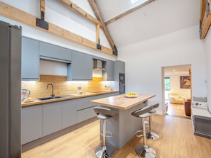 Dishwasher - Arenig View - UK51068 (Rhyd Uchaf Nr Bala)