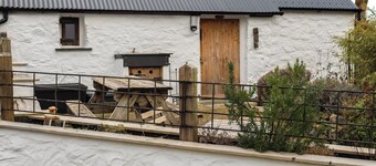 Maids Cottage - UK51204