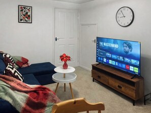 TV - 2 bedroom accommodation in Westwood, near Margate (Westwood, near Margate)