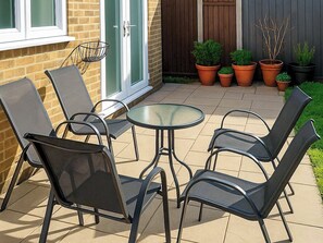Terrace/patio - 3 bedroom accommodation in Sittingbourne (Sittingbourne)