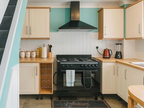 Dishwasher, high chair - A lovely house in great location for exploring North Kent and Medway towns. (Murston, near Sittingbourne)