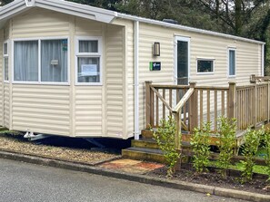 Exterior - 2 bedroom accommodation in Wisemans Bridge (Wisemans Bridge)