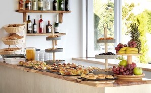 Dining - Rena Suites (Santorini)