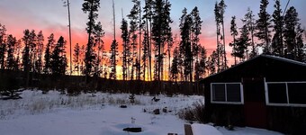 Cabin #5 Serene 2-bedroom rustic cabin in Gould, perfect for a peaceful getaway.