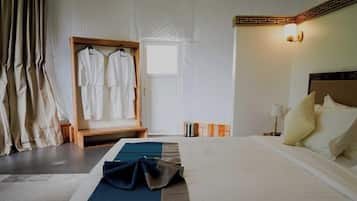 Deluxe Twin Room, Mountain View | In-room safe, desk, iron/ironing board, free WiFi