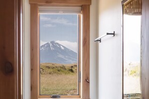 Interior - Moss Rock Ridge | Quiet Luxury in Paradise Valley - close to Yellowstone NP (Livingston)