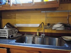 Fridge, microwave, dishwasher, cookware/dishes/utensils - Spacious City-View Apartment with Modern Amenities in Krung Thep (Krung Thep Maha Nakhon)