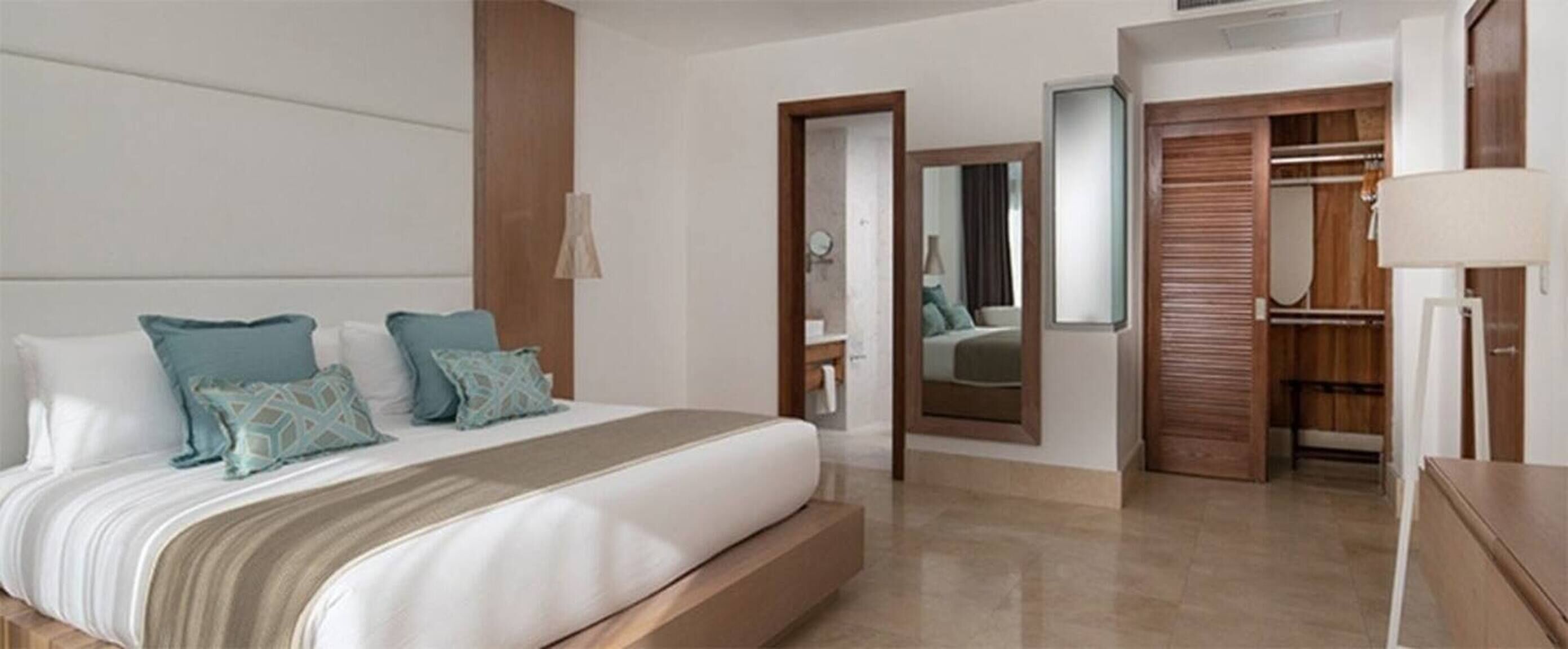 2 bedrooms, iron/ironing board, Internet