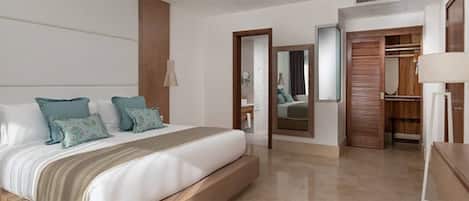 2 bedrooms, iron/ironing board, Internet