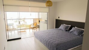 3 bedrooms, iron/ironing board, travel crib, free WiFi - APARTMENT IN PUNTA HERMOSA (Lima)