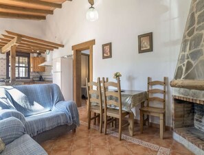 House | Living room - Rural Stay With Pool in Conil (Conil de la Frontera)