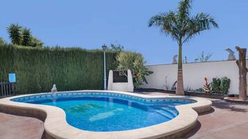 House | Kolam renang | Kolam renang terbuka