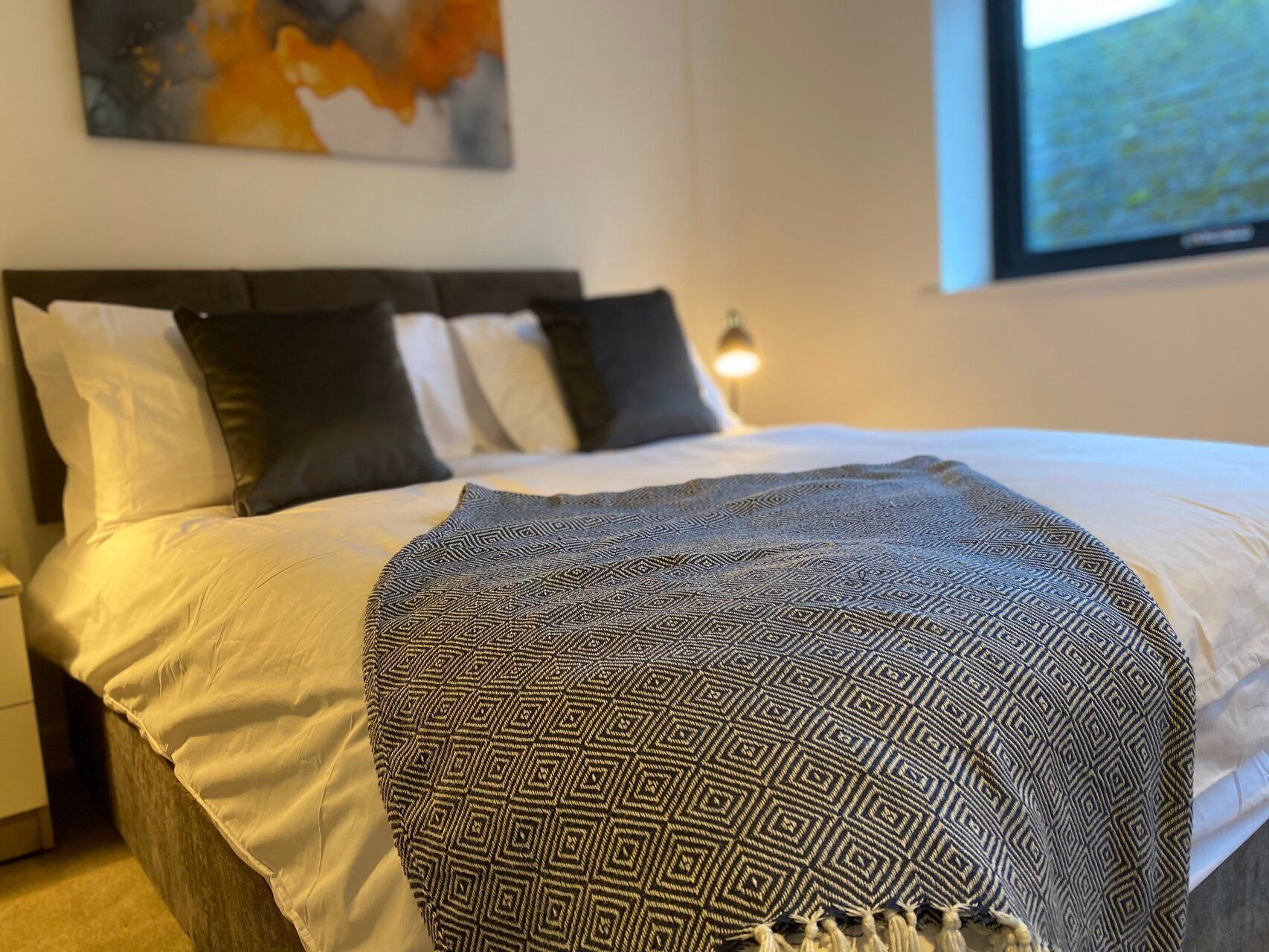1 slaapkamer, een strijkplank/strijkijzer, gratis wifi