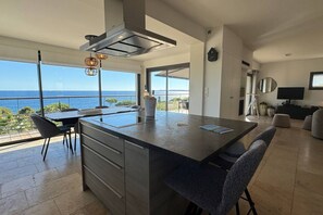 Dining - Villa Big view (Roquebrune-sur-Argens)