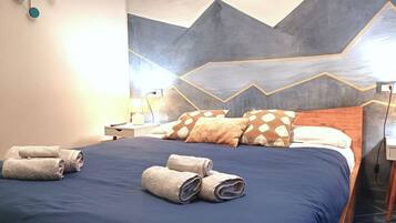 Een strijkplank/strijkijzer