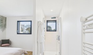 3 Schlafzimmer, Bügeleisen/Bügelbrett, kostenloses WLAN