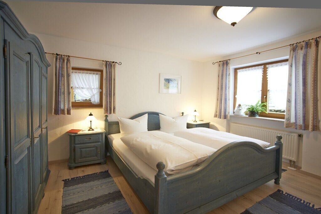 2 Schlafzimmer, Bügeleisen/Bügelbrett, Reisekinderbett, kostenloses WLAN