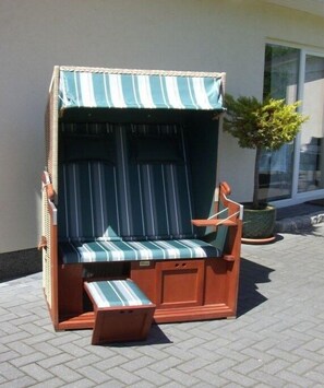 Property grounds - Pool house by the lighthouse (Bastorf)