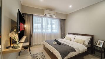 Deluxe Double Room, City View