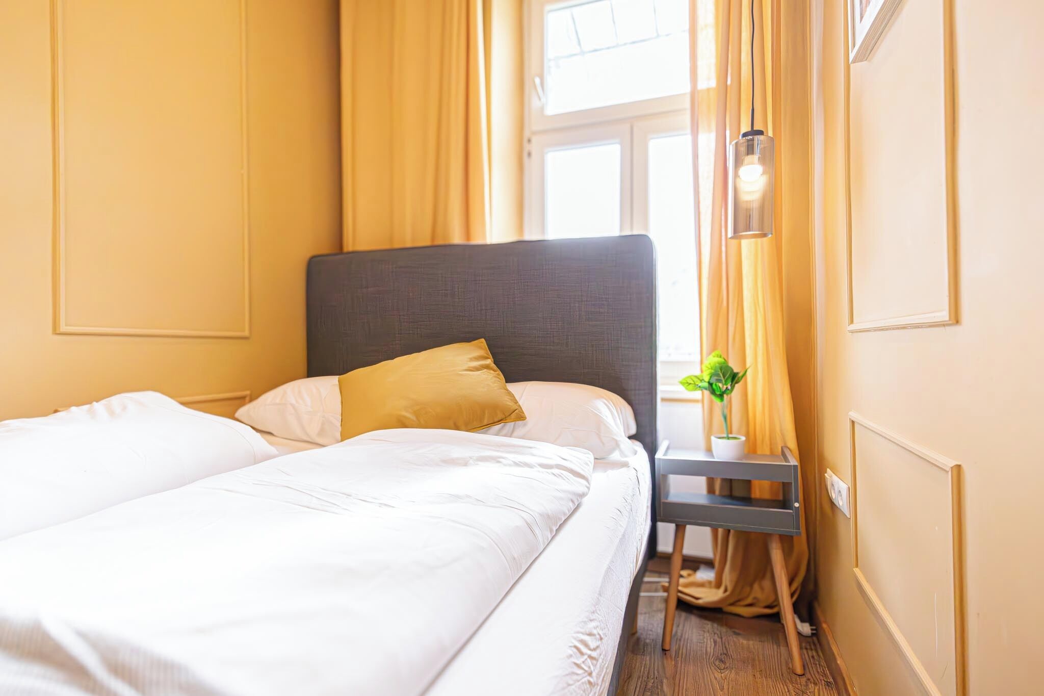 Basic-Zimmer | Bügeleisen/Bügelbrett, kostenloses WLAN