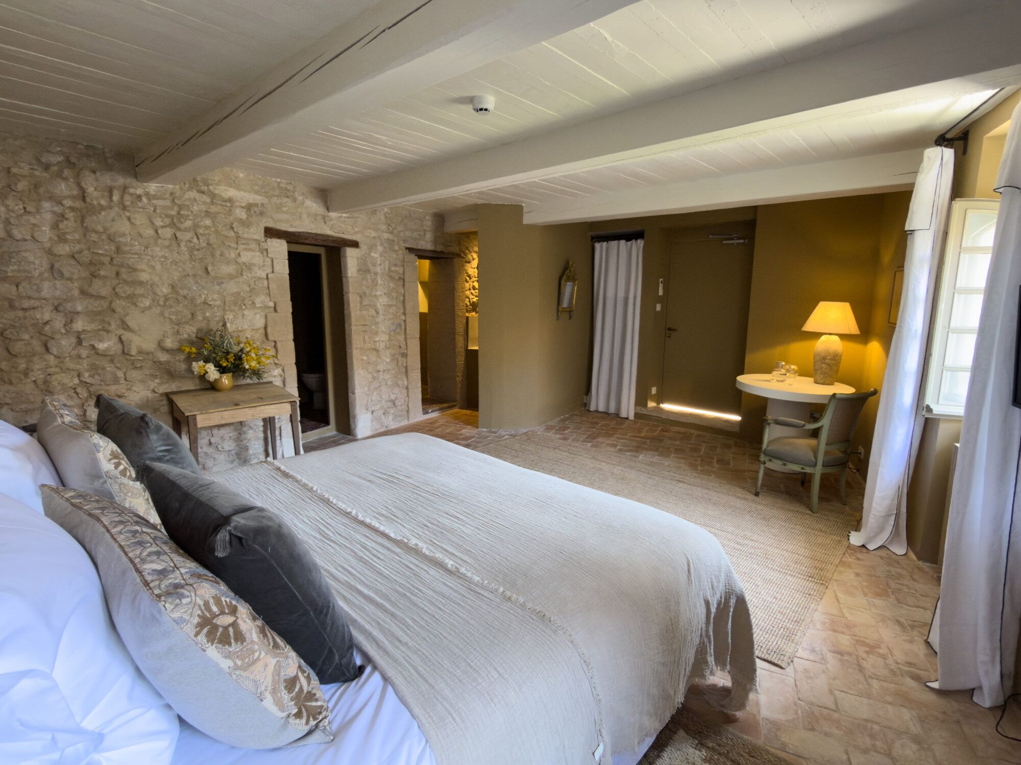 Junior Double or Twin Room, Air conditioning | Free WiFi
