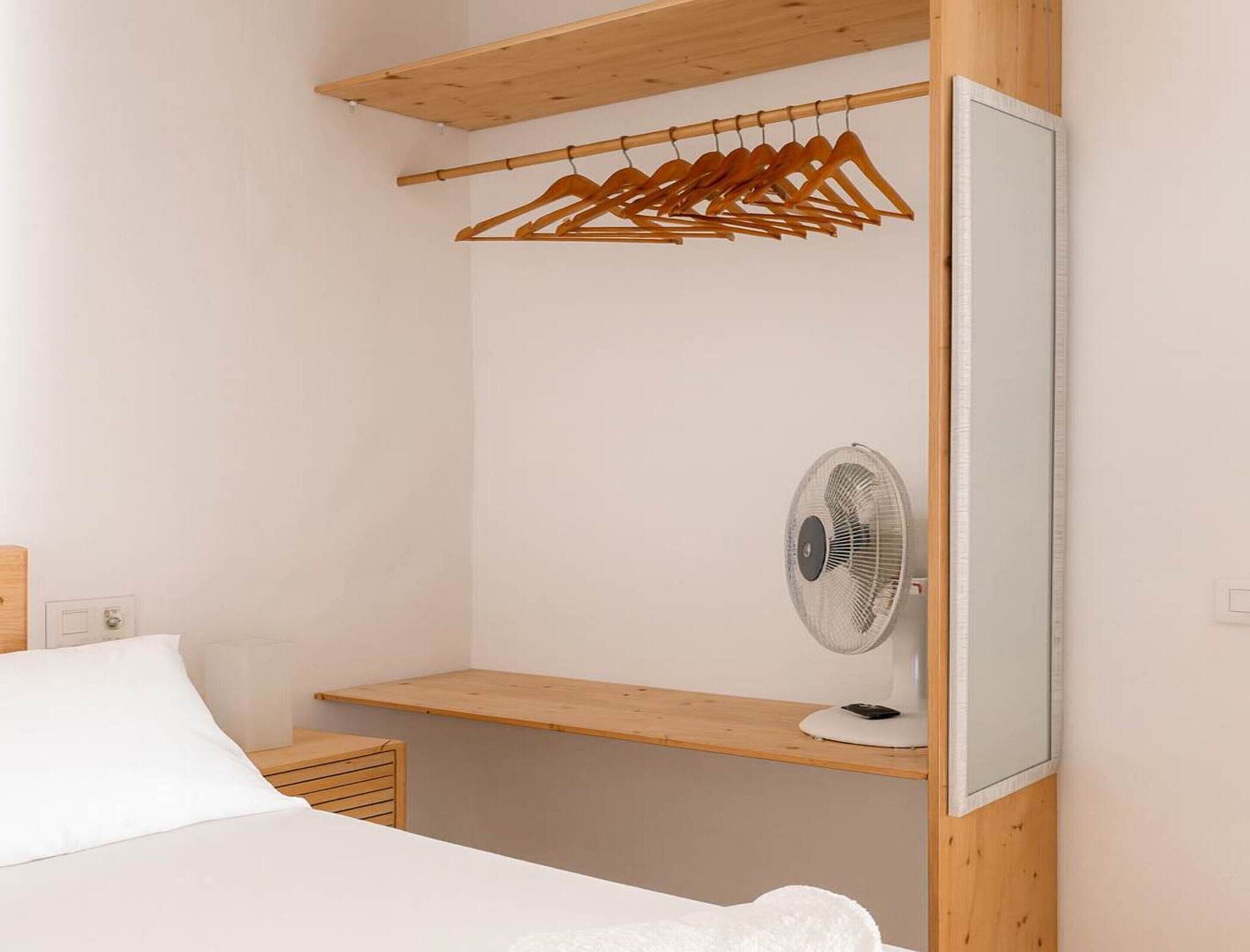 Căn hộ | 1 phòng ngủ, bộ trải giường 