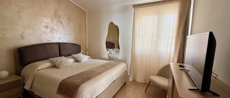 2 makuuhuonetta, silitysrauta/-lauta, ilmainen Wi-Fi, vuodevaatteet