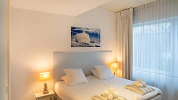 Rumah | 4 kamar tidur dan dilengkapi dengan perabotan berbeda-beda