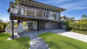 Exterior - The Lake House - Serene Lakeside Setting (WAMBERAL)