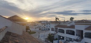 Exterior - 2 Bedroom apartment, with private roof terrace and communal pool. Amazing views! (Orihuela)