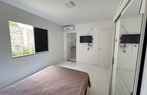 2 bedrooms, free WiFi, bed sheets, wheelchair access