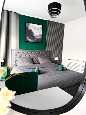 3 slaapkamers, een bureau, gratis wifi, beddengoed