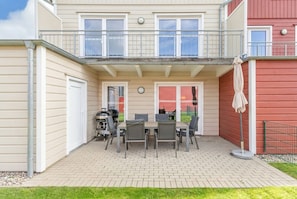 Outdoor dining - Vacation home "Deichgraf" in Dagebüll for up to 6 people (Dagebüll)