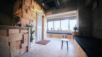 Dormitorio compartido, dormitorio mixto, para no fumadores, baño compartido | Interior