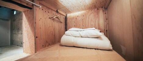 Shared Dormitory, Mixed Dorm, Non Smoking, Shared Bathroom