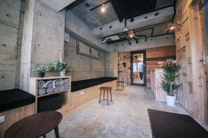 Dormitorio compartido, dormitorio mixto, para no fumadores, baño compartido | Interior