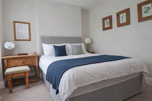 5 habitaciones, decoración personalizada y muebles diferentes