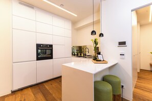 Private kitchen - New spacious apartment-feels like home, 60m2 (Linz)