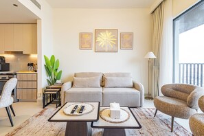 Télévision LED de 64 pouces avec chaînes par satellite